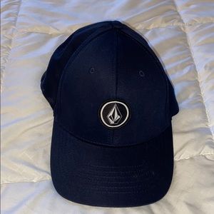 Small navy volcom hat